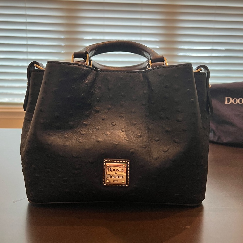 Dooney and Bourke Small Black Purse